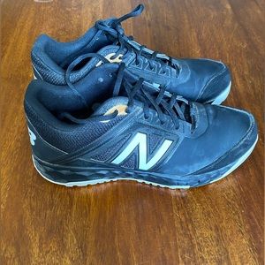 New Balance baseball/softball cleat